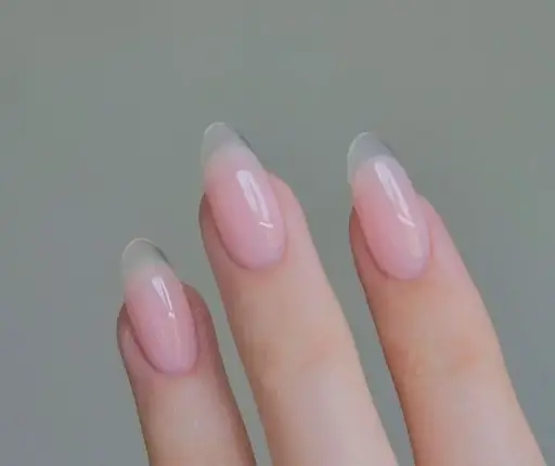 Uñas aprés (Mediana)